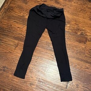 Isabel maternity medium black pants leggings. Super soft and EUC